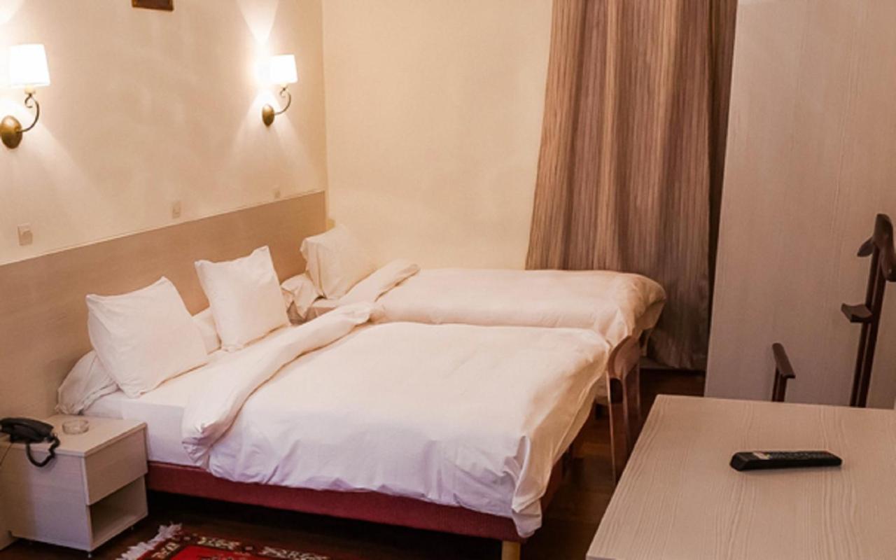 Hotel Suisse Algeri Esterno foto