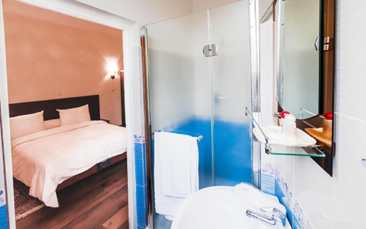 Hotel Suisse Algeri Esterno foto